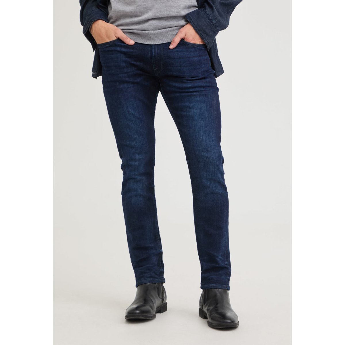 Jean Finnley Tapered bleu foncé, GUESS