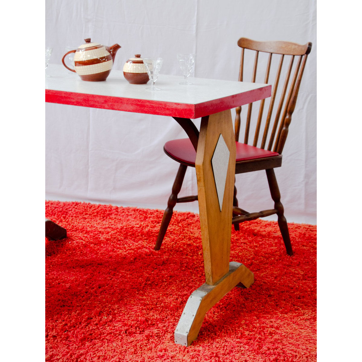 Table à manger bistro en formica et bois Denise N°1369 - Bon état gris, DEBONGOUT