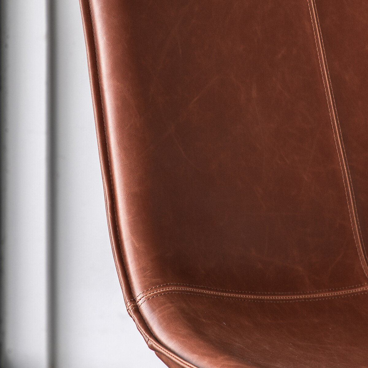 Hines Industrial Faux Leather Lounge Chair brown , ÉDITÉ
