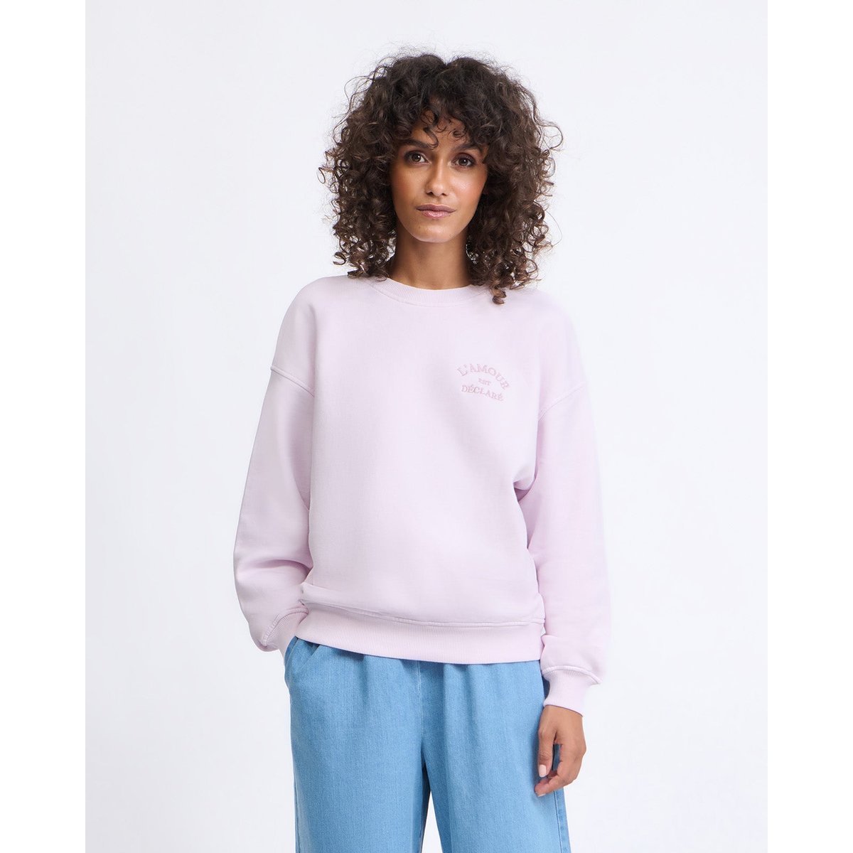 Sweat L'amour est déclaré brodé rose garment dye, EMOI EMOI