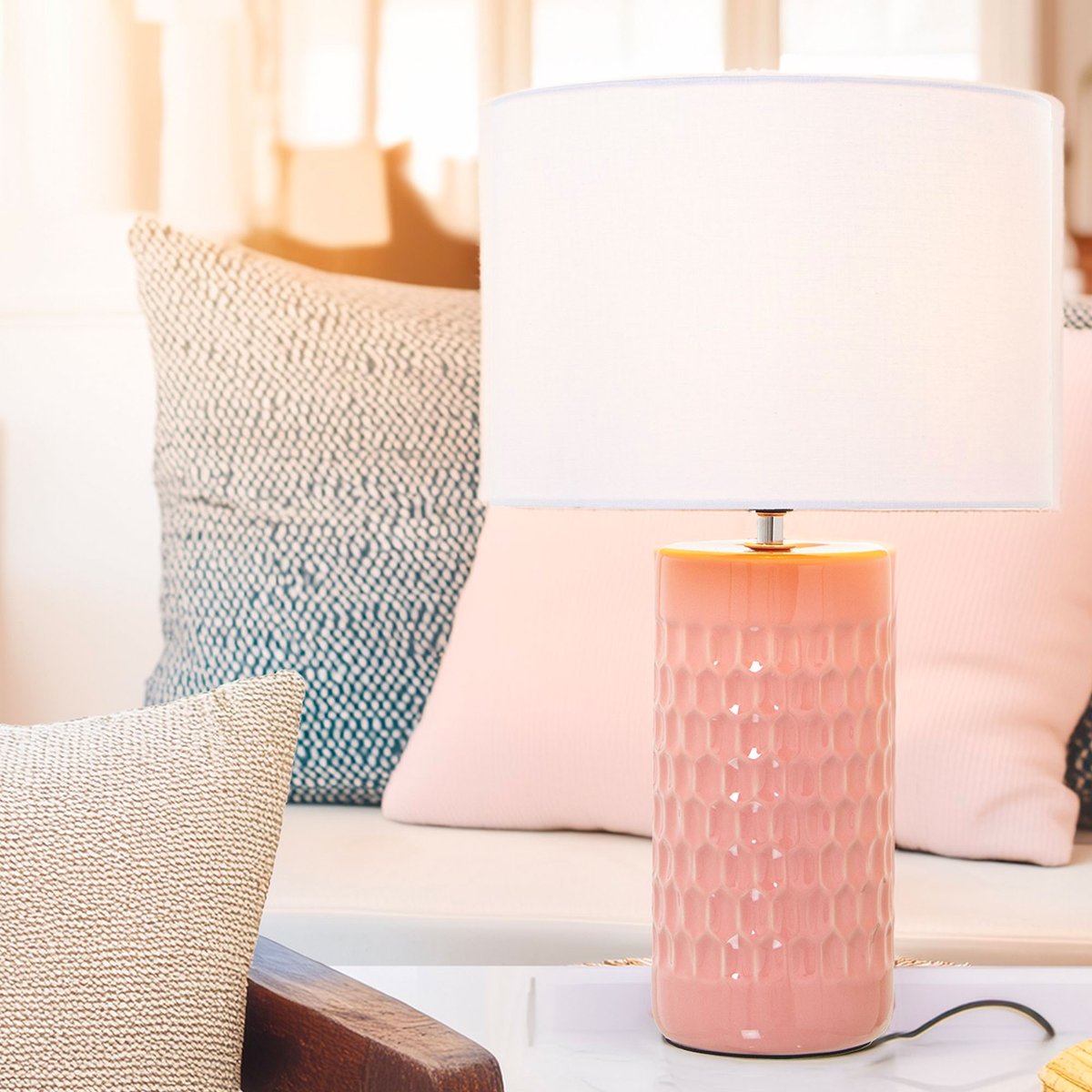 Lampe à poser en céramique rose et abat-jour beige 25x25x42cm rose, WADIGA