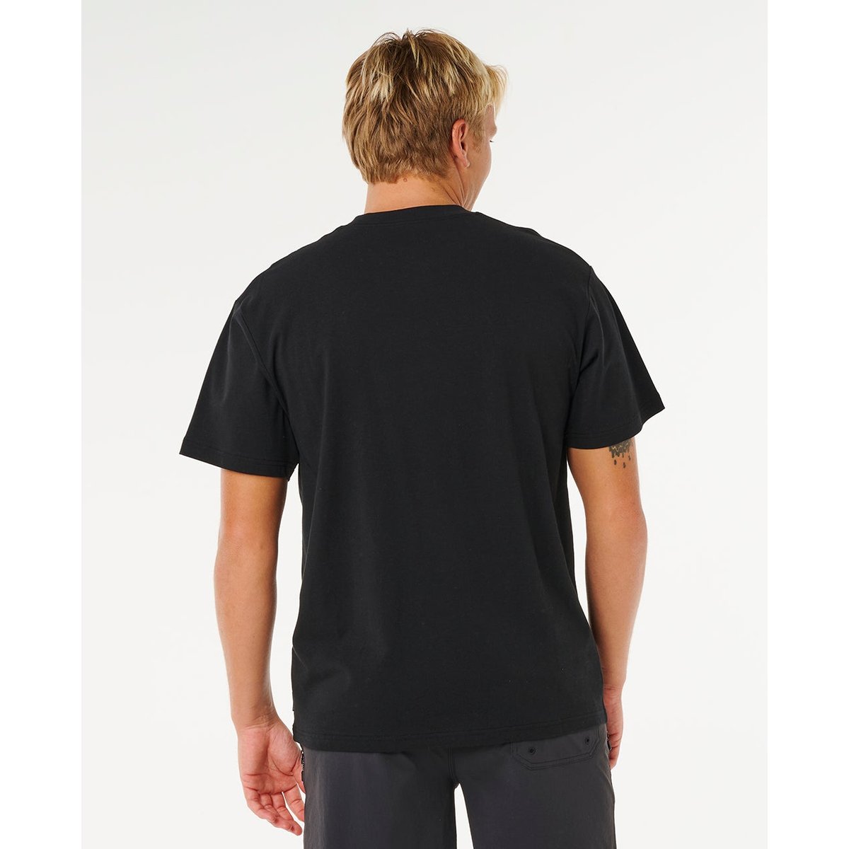 T-shirt SEARCH EMBROIDERY TEE noir, RIP CURL