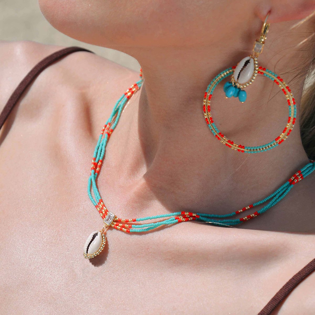 Collier ajustable multirang avec perle et pendentif central NYMPHE turquoise, HIPANEMA