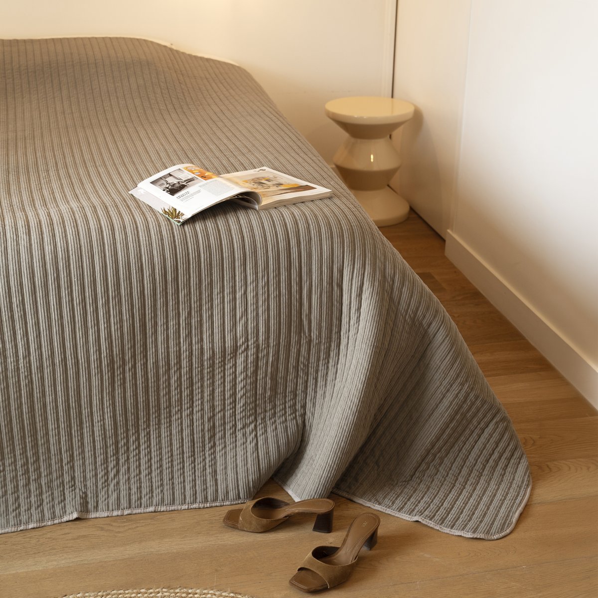 Jeté de lit matelassé en velours côtelé - QABANE lin, HOME MAISON