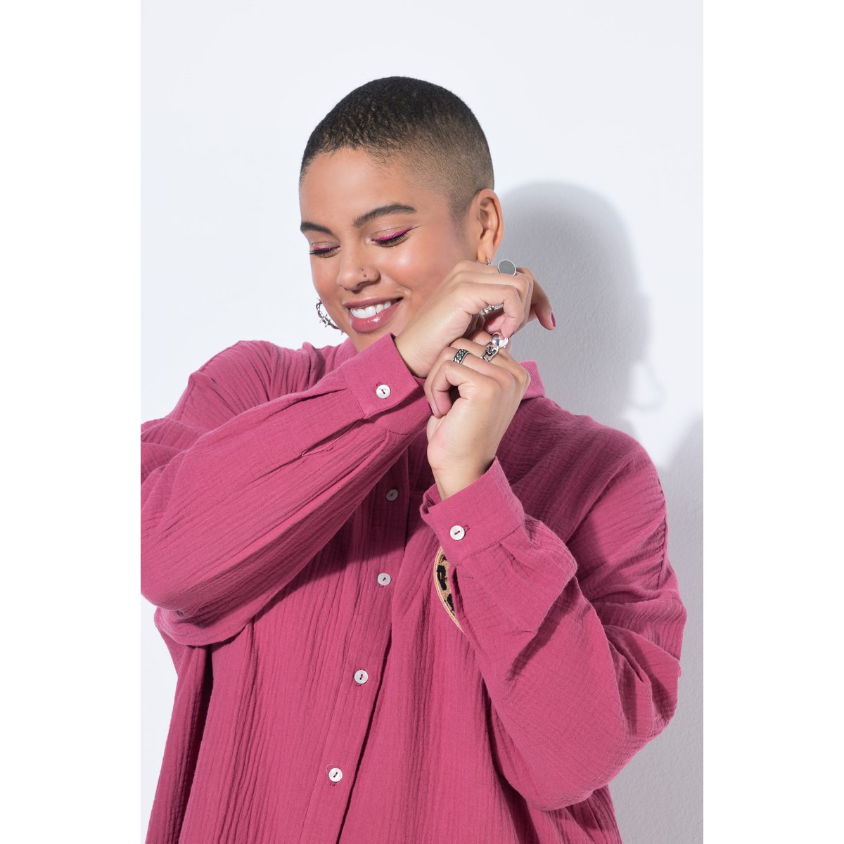Chemisier oversize en mousseline, patch cœur baie, STUDIO UNTOLD