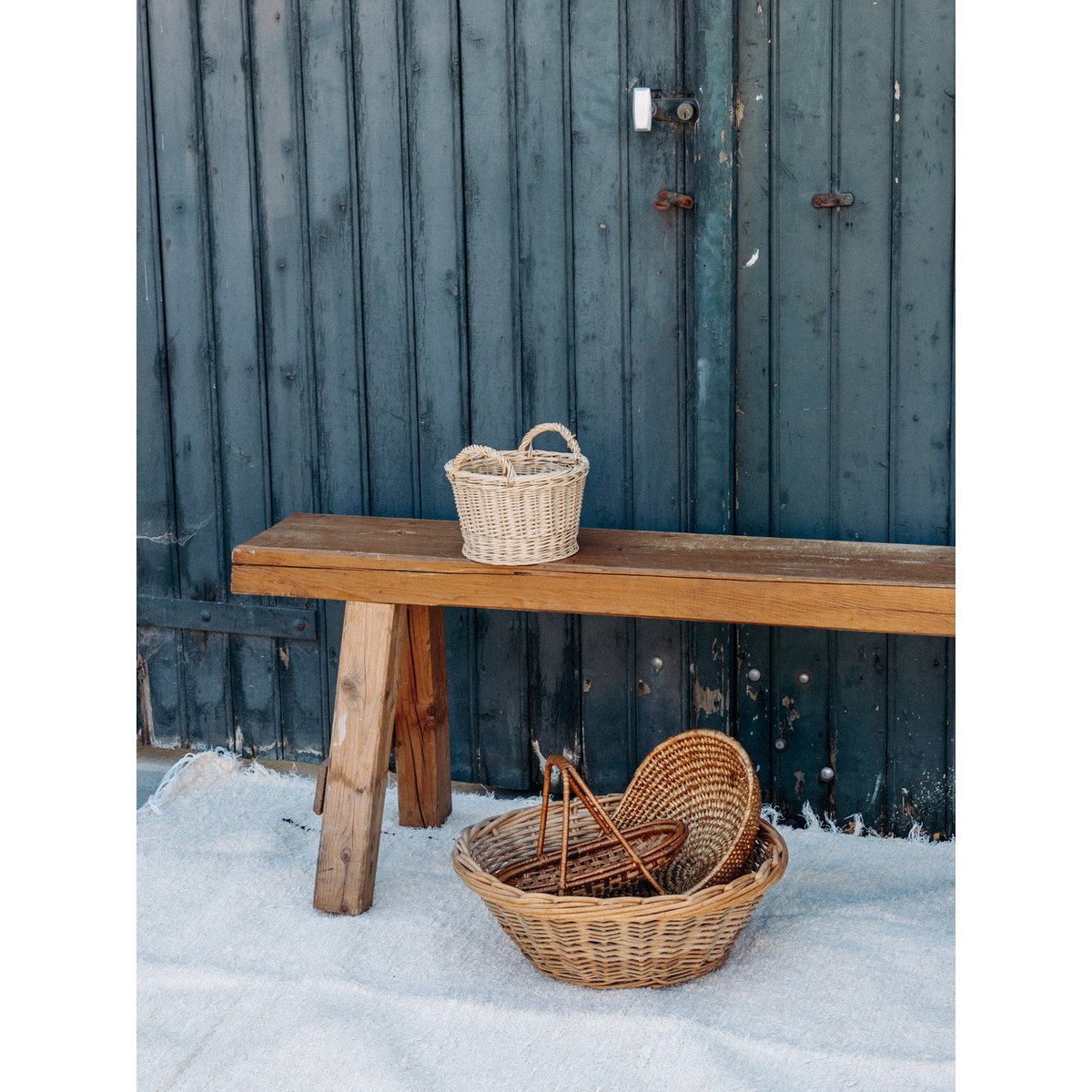 Banc brutaliste en bois Antoine N°146 - Bon état bois, DEBONGOUT