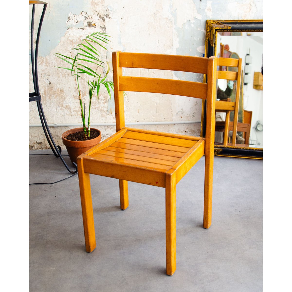 Chaise en bois clair minimaliste Alma N°1539 - Bon état bois clair, DEBONGOUT