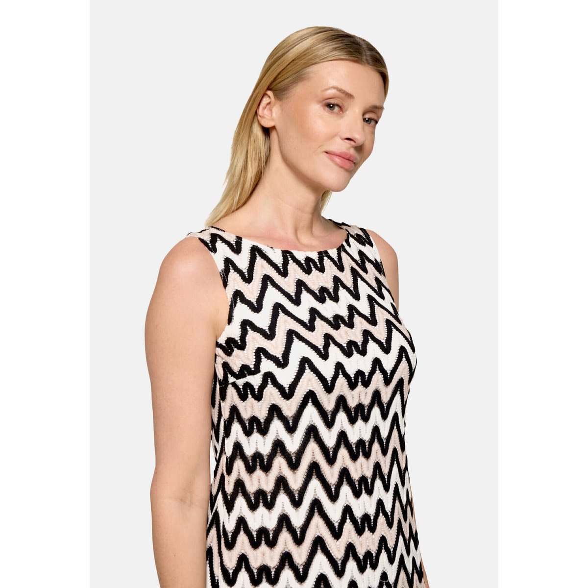 Robe droite sans manches noir/blanc, BETTY BARCLAY