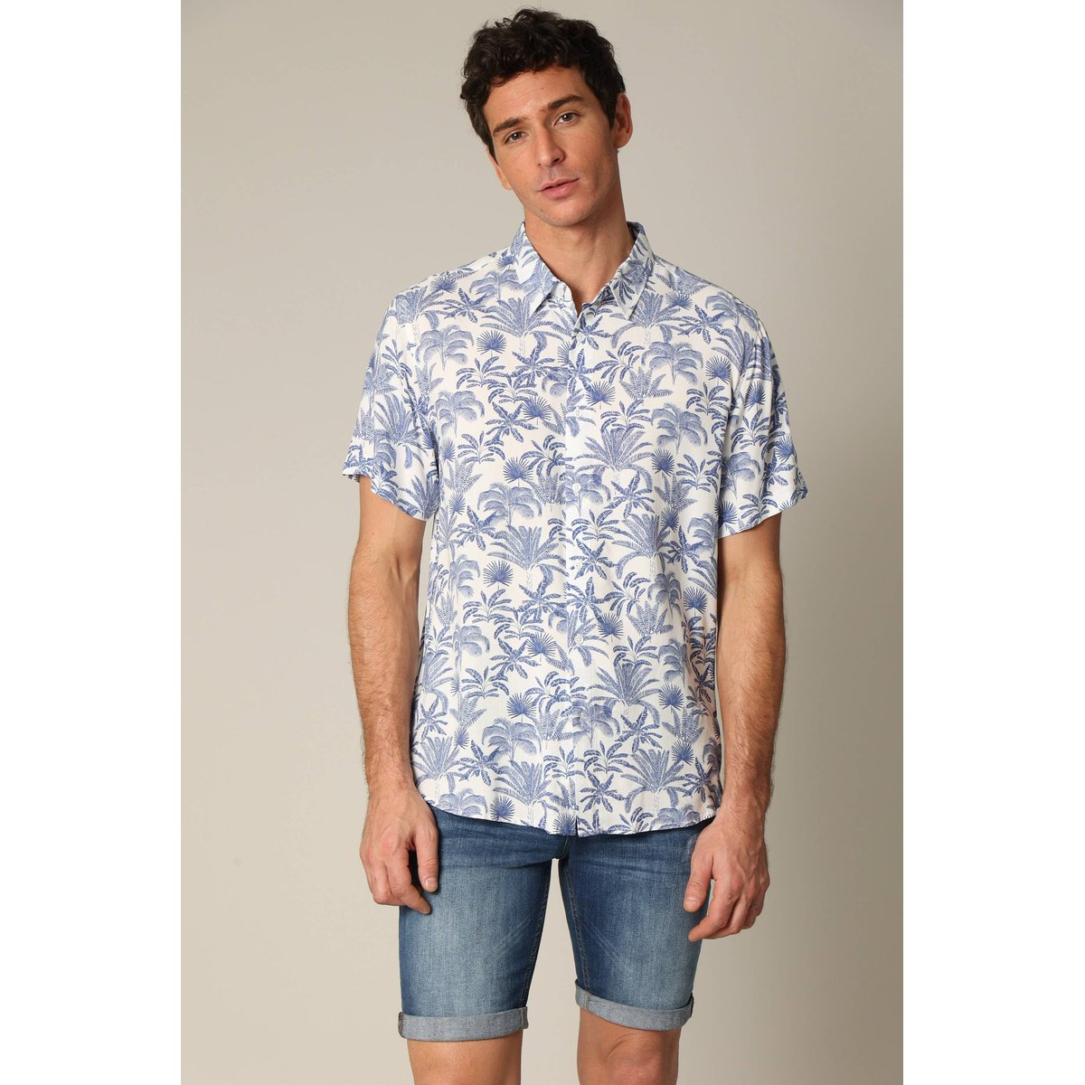 Chemise classique en viscose avec imprimé tropical WILLSON blue, DEELUXE