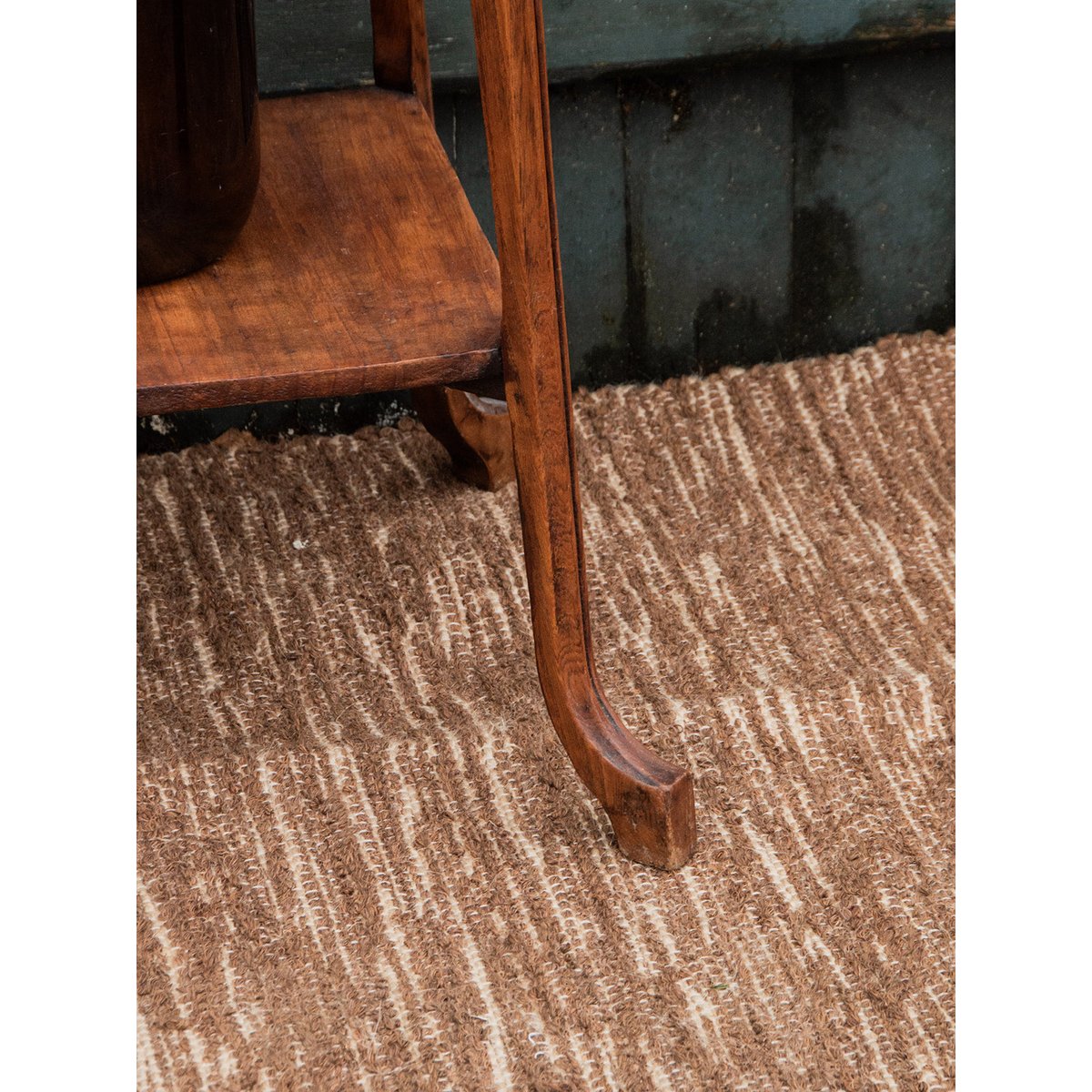 Table d'appoint en bois Francine N°170 - Bon état bois, DEBONGOUT
