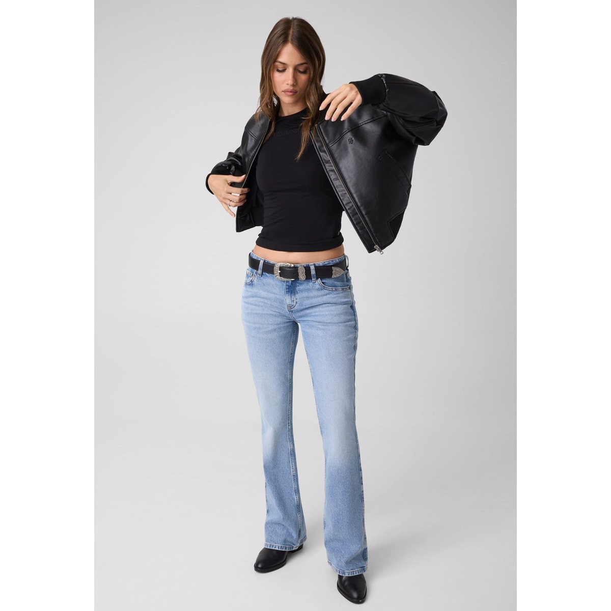 T-Shirt Slim Manches Longues Brodé noir, GUESS
