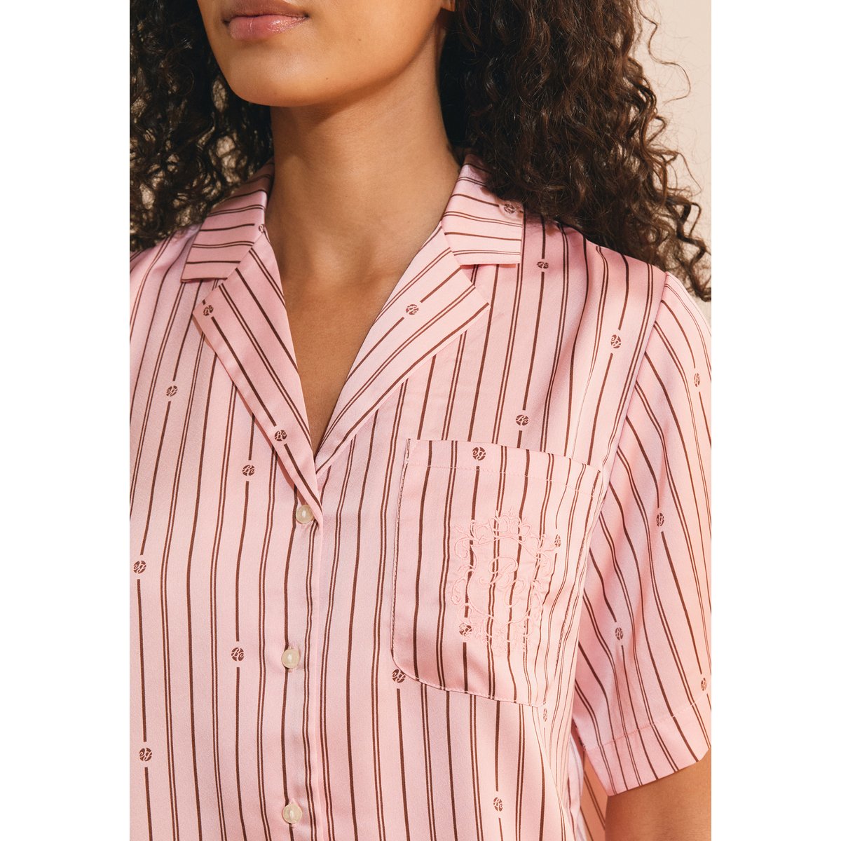 Chemise de pyjama à rayures satinée RUMI rose, ETAM