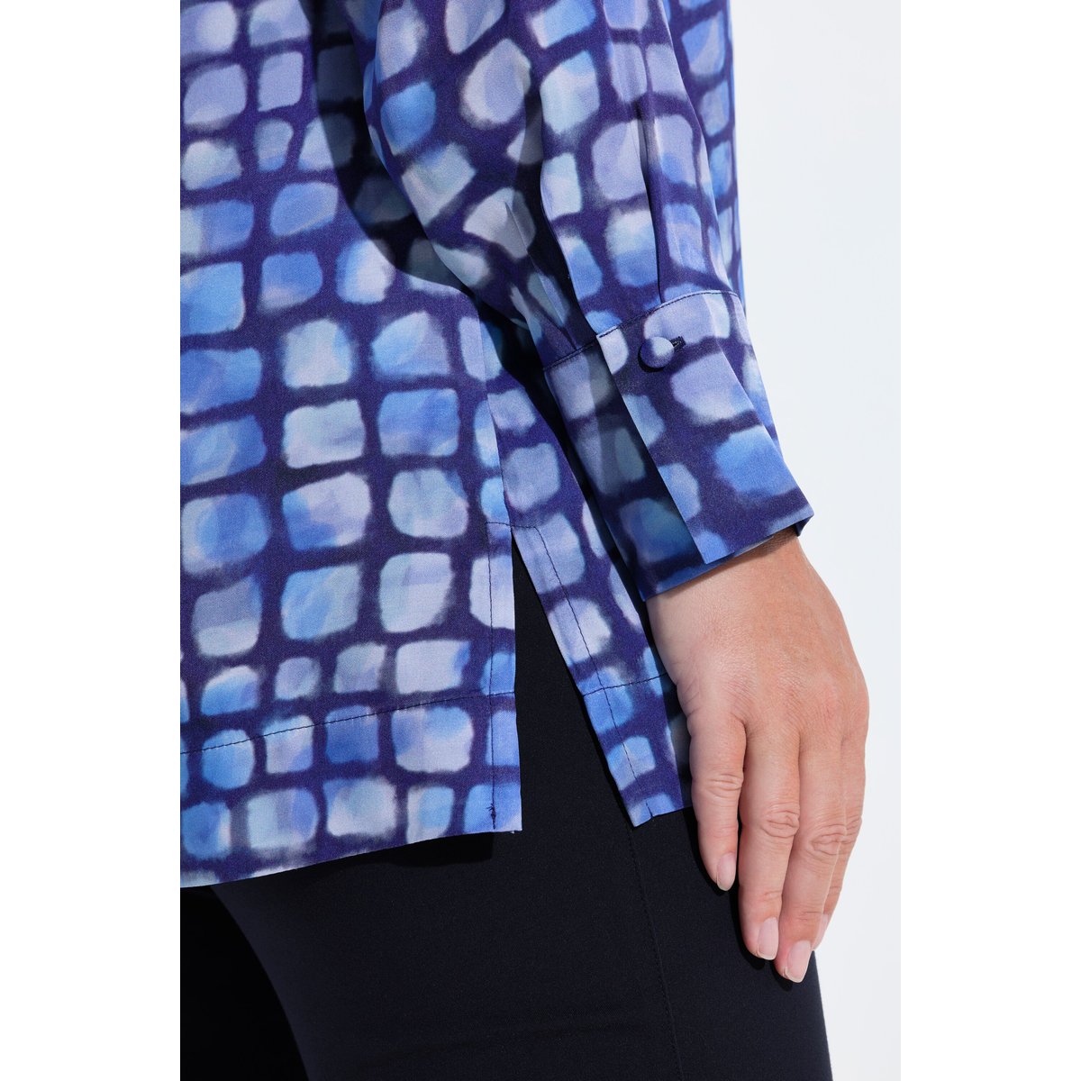 Blouse en satin à carreaux, pli fantaisie marine foncé, ULLA POPKEN