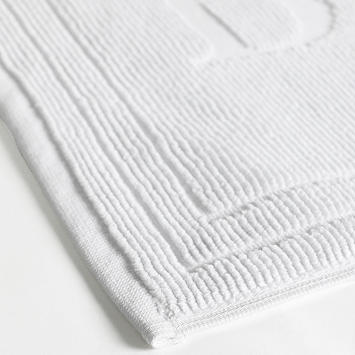 Tapis de bain 1050 g/m² BATH blanc, SENSEI MAISON