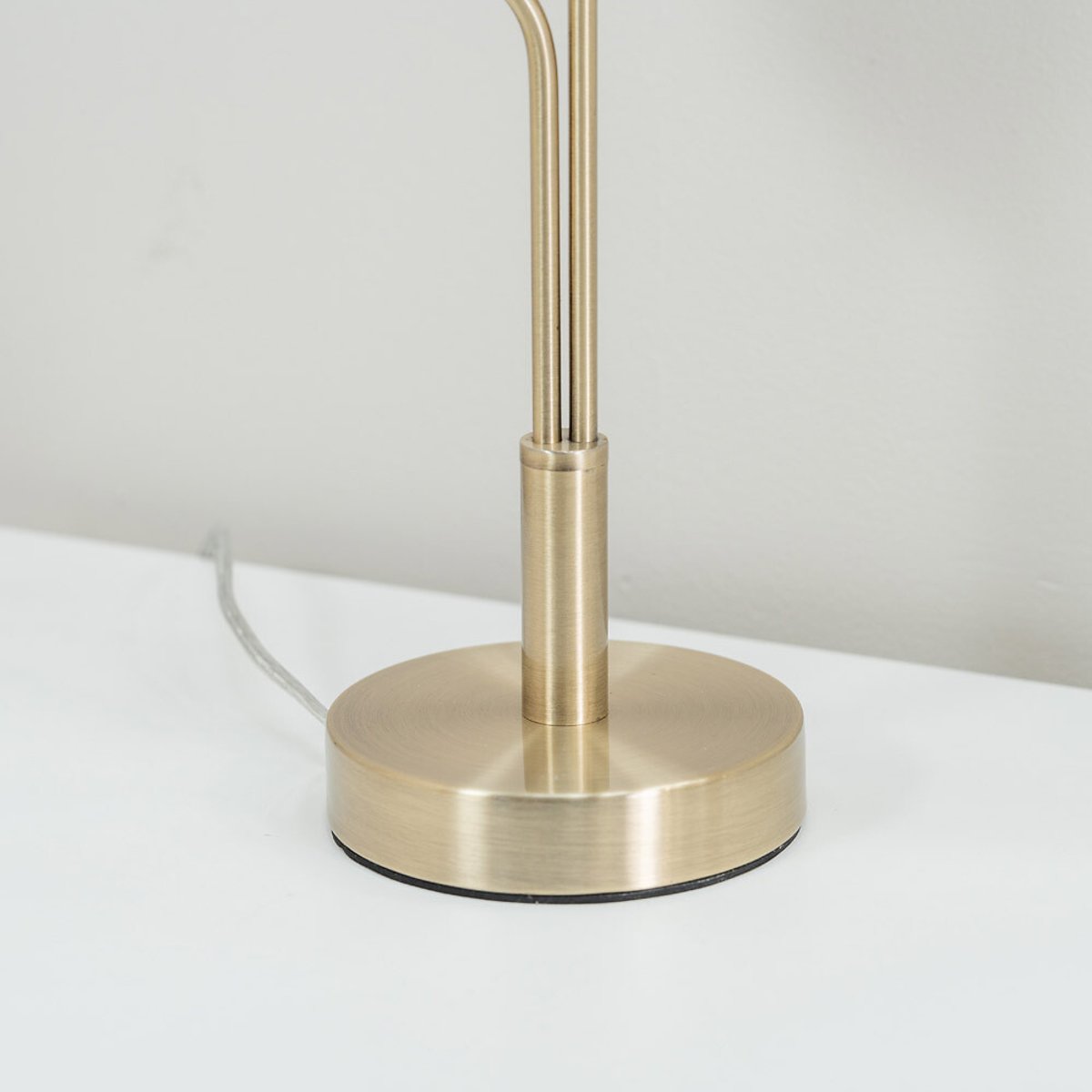 Aurelia 2-Light Ribbed Glass Table Lamp gold-coloured, SO'HOME