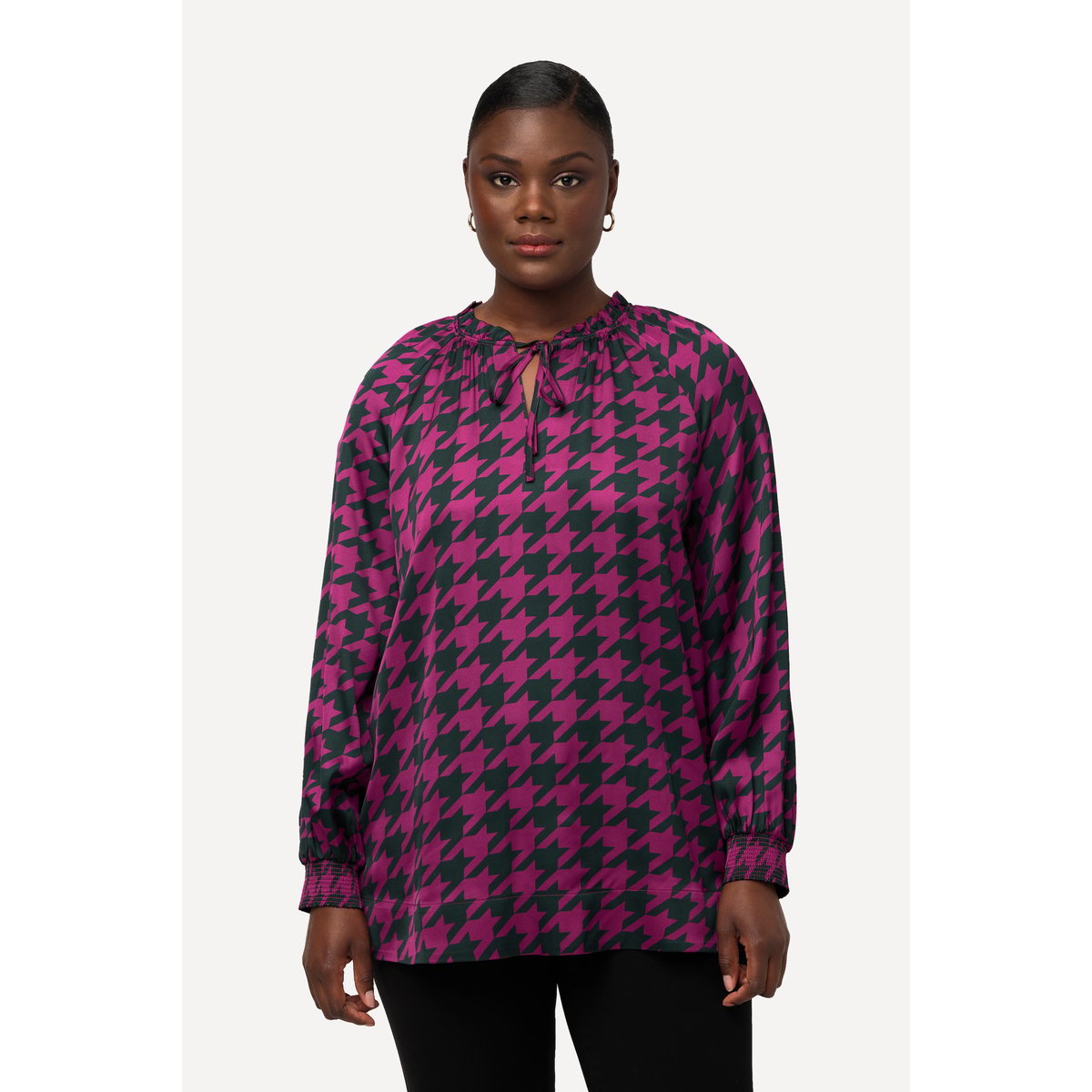 Blouse boxy en satin à col rond et manches vert nuit, ULLA POPKEN