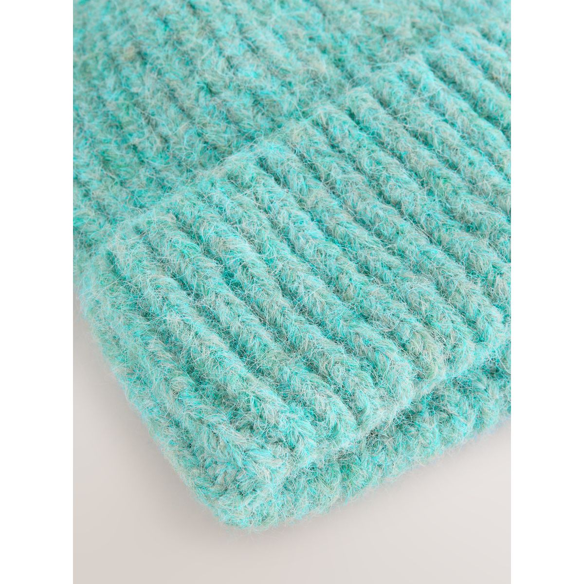 Bonnet côtelé contenant de la laine turquoise, NEXT