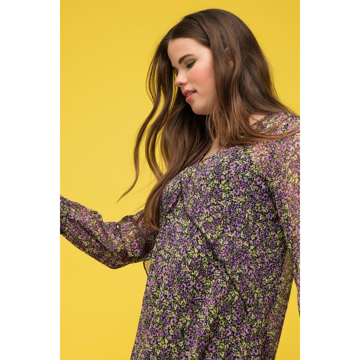 Robe maxi trapèze en mousseline. Imprimé lavande, STUDIO UNTOLD