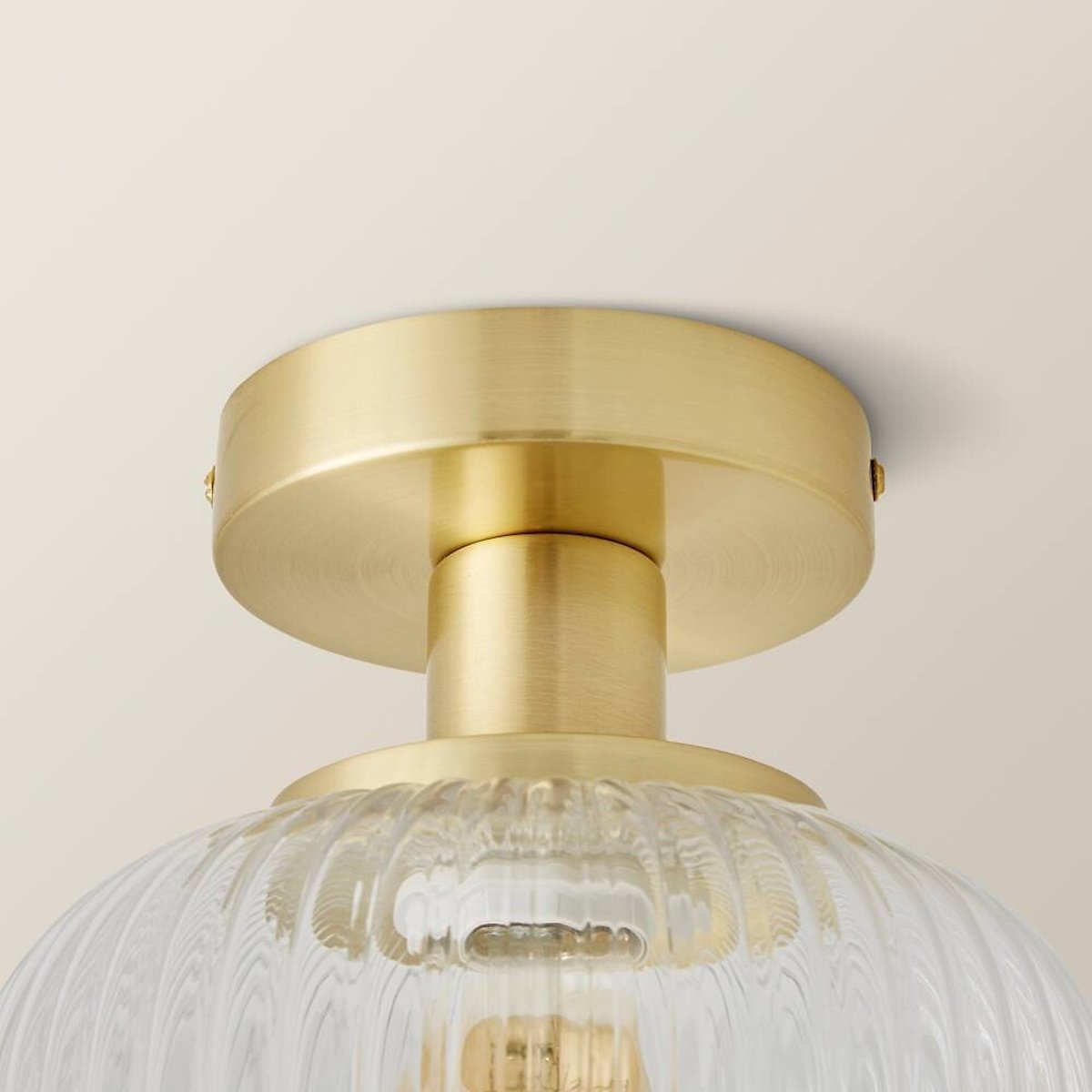 Conrad Ribbed Glass Flush Ceiling Light gold-coloured, SO'HOME