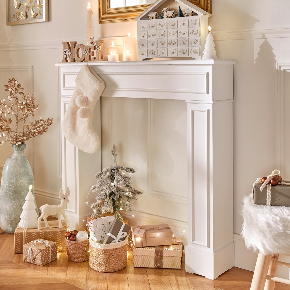 Console en bois manteau de cheminée H96cm blanc, FEERIC LIGHTS & CHRISTMAS