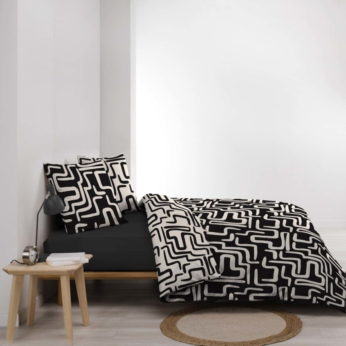 Housse de couette 100% coton finition pression + 2 taies d’oreiller noir, DECORATIE