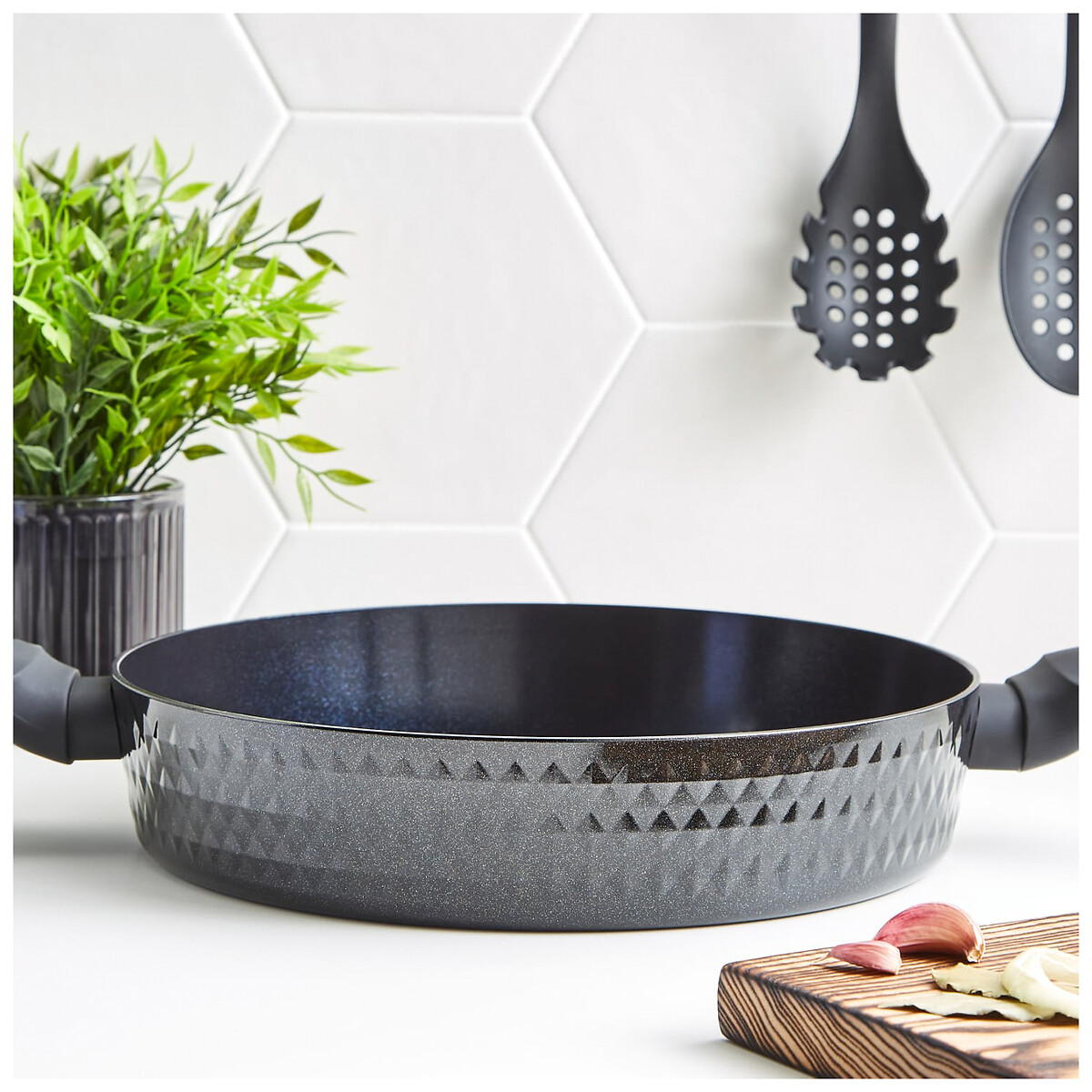 30cm Diamo Shallow Casserole Pan with Black Diamond coating black, TOWER