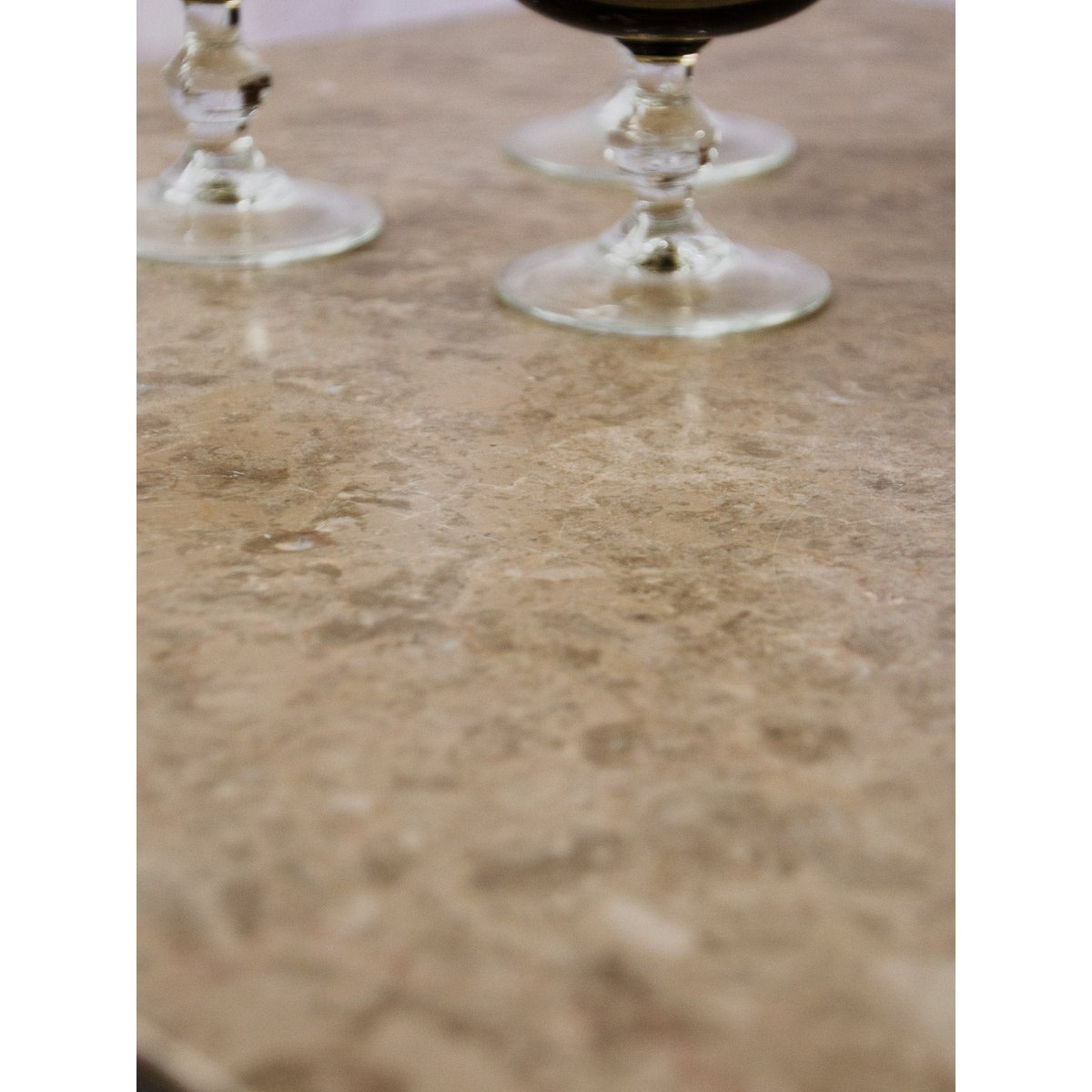 Table basse en marbre et métal Marie-Pierre N°101 - Bon état noir, DEBONGOUT