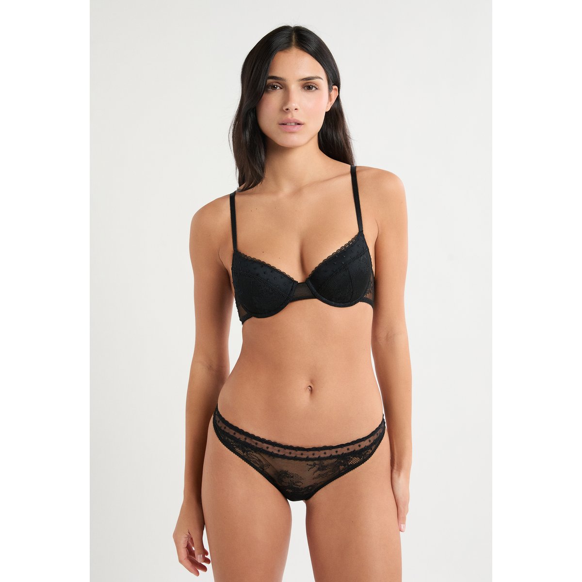 Soutien-gorge N.4 - Les coques fines PLUME noir, ETAM