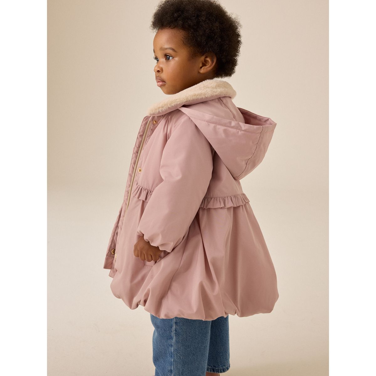 Manteau déperlant avec col en imitation fourrure rose, NEXT