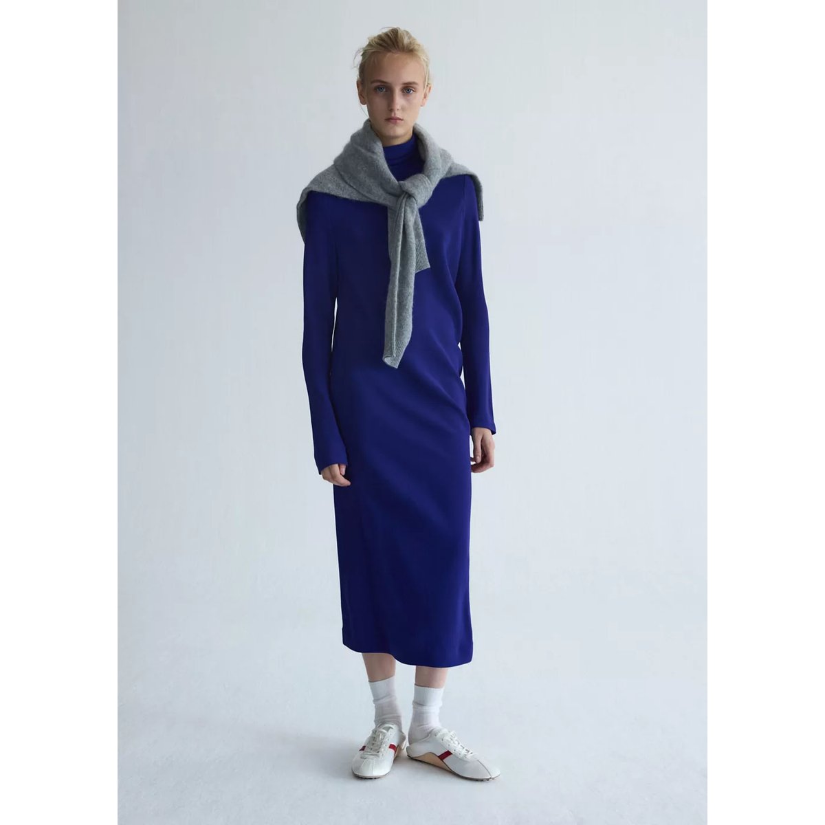 Robe midi col montant bleu, MANGO
