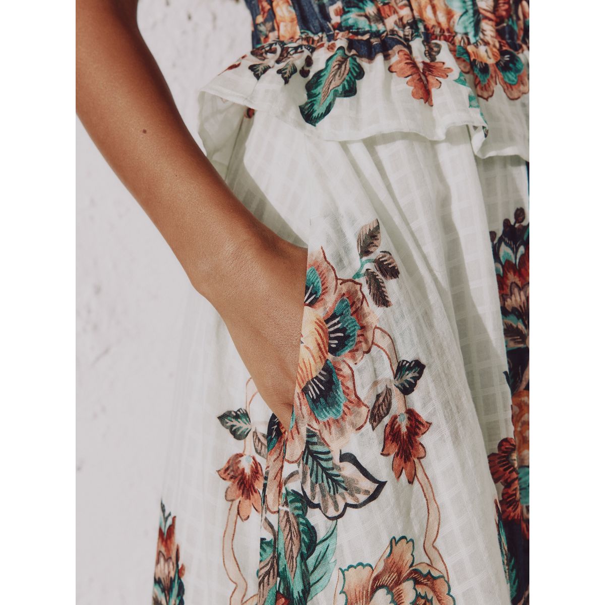 Robe à col carré et manches évasées bleu marine/pêche à motifs floraux, NEXT