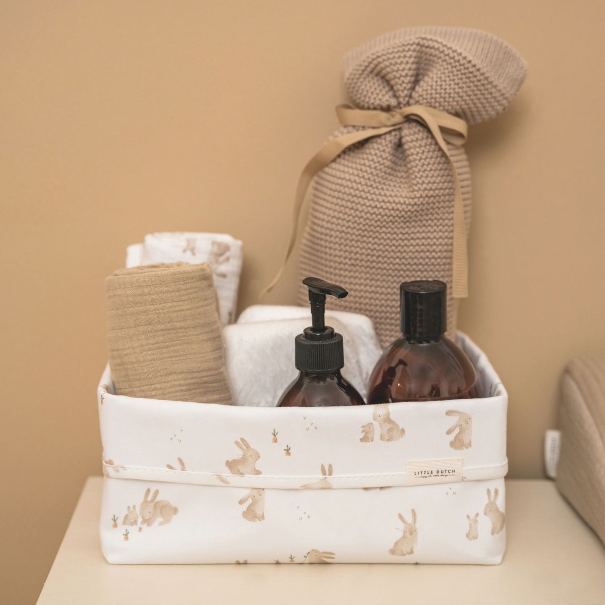 Panier de toilette ecru, marron, orange, LITTLE DUTCH