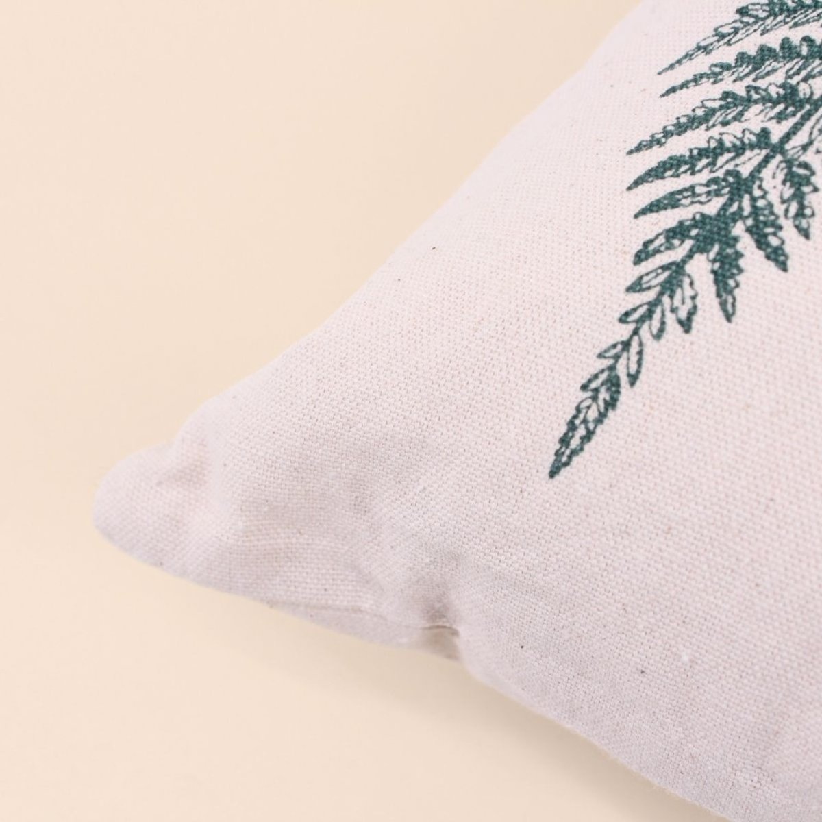 Coussin en coton motif fougère 40x40cm beige, ORNAMI