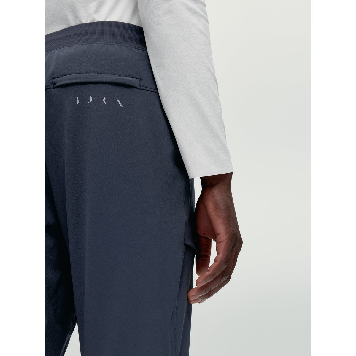 Jogger de sport homme Tiber Taille basse toucher doux gris charbon, BORN