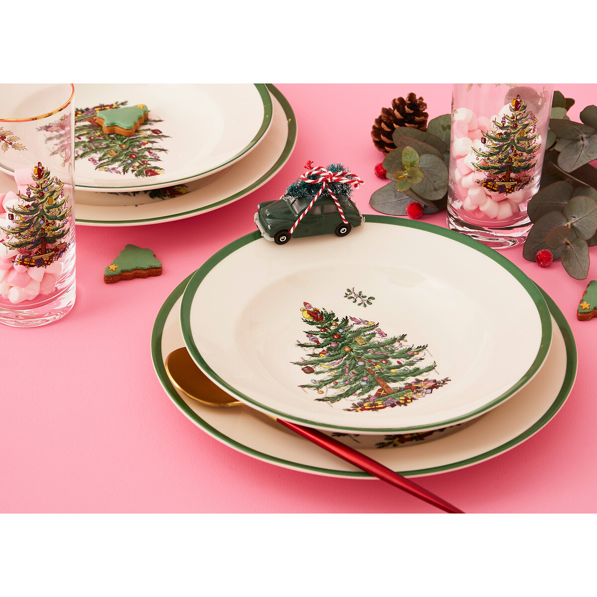 Set of 4 Christmas Tree Soup Plates white, SPODE