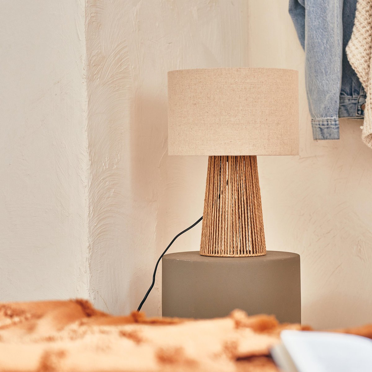 Lampe en acier, MIKONA beige, INSPIRE