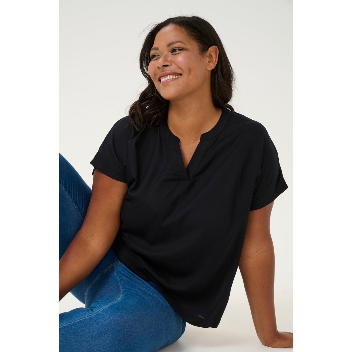 Blouse with short sleeve noir black, KAFFE CURVE