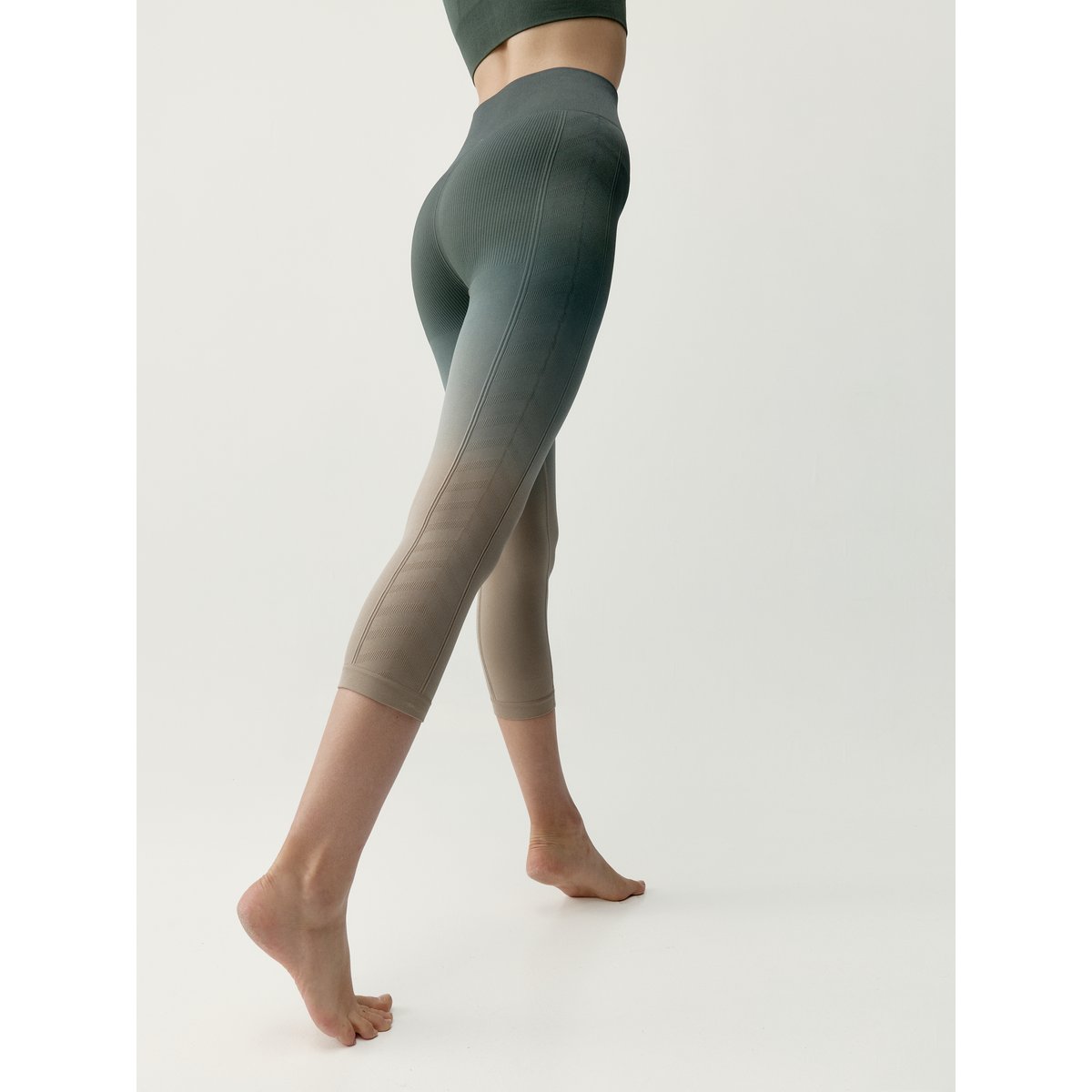 Legging de sport 7/8 Seamless DIONE sauge/taupe, BORN