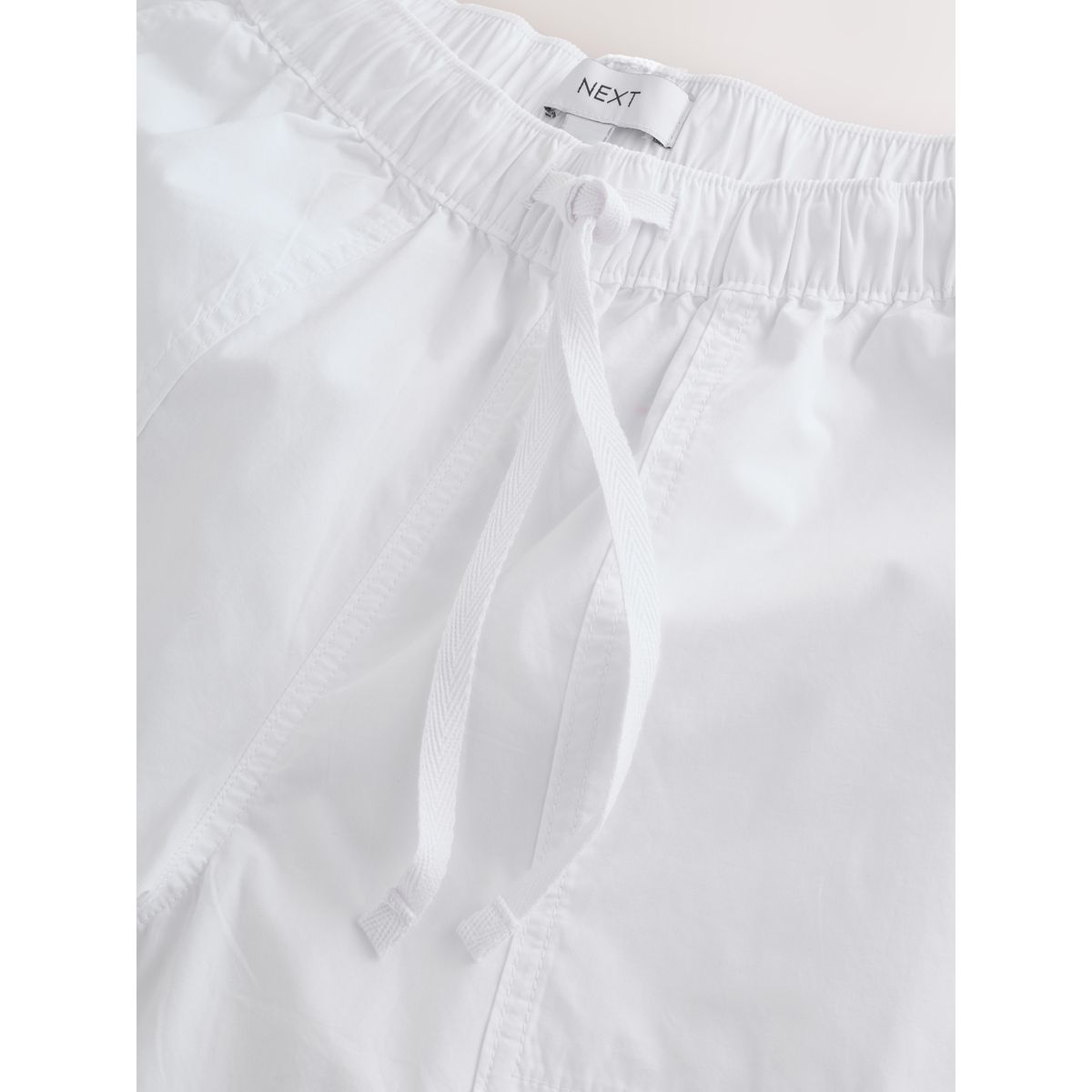 Pantalon chino raccourci style utilitaire blanc, NEXT