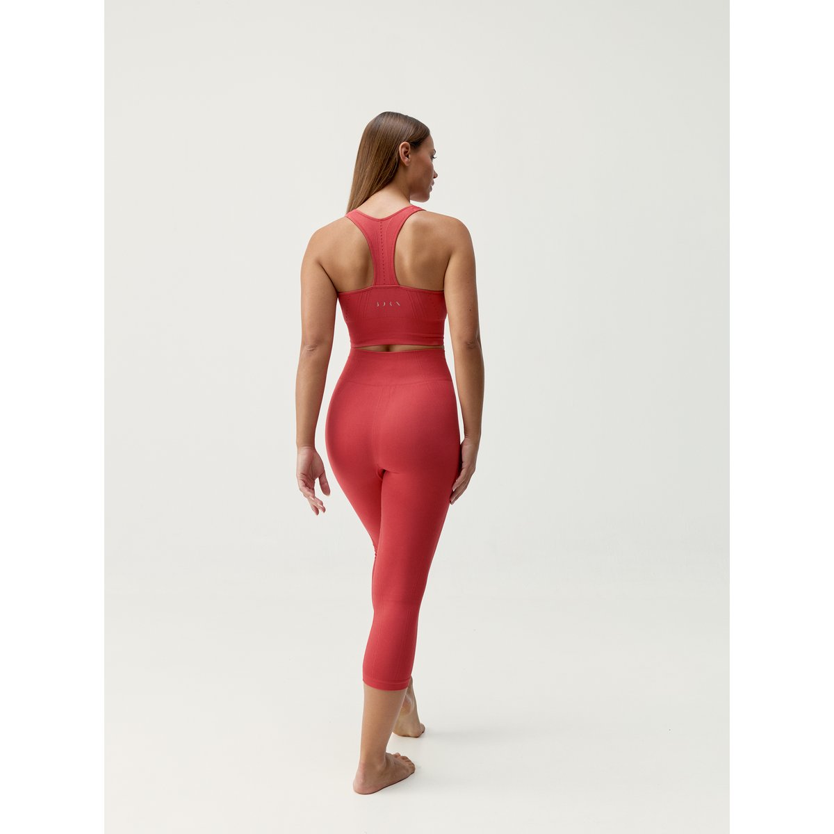 Brassière de sport femme Zina maintien moyen coussinets amovibles terre cuite goji, BORN