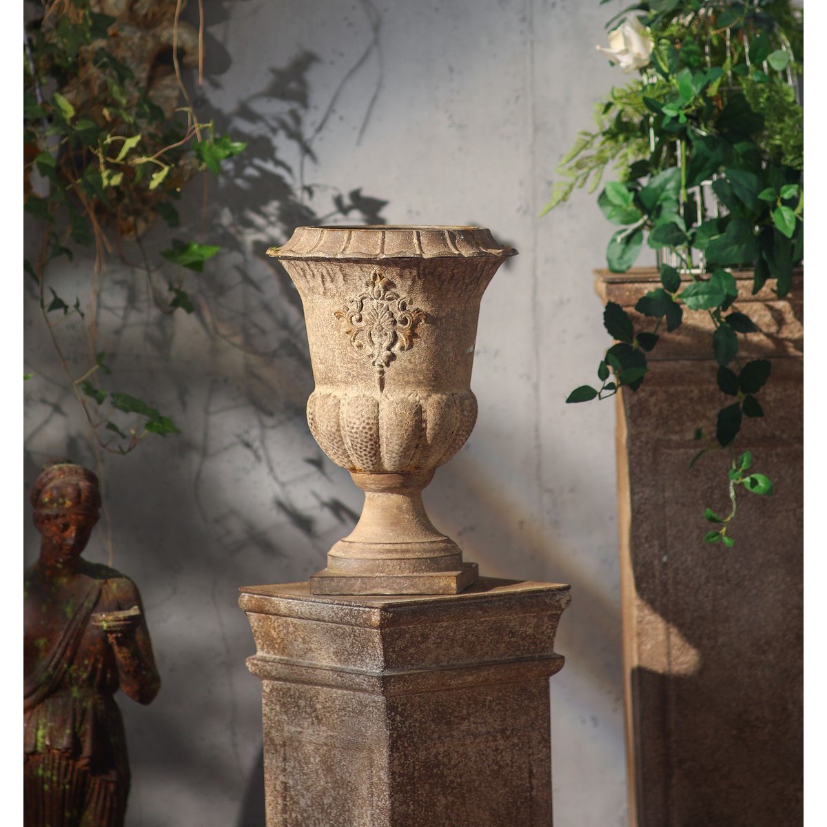Vase décoratif en magnésie - VICTORIA beige, MATHI DESIGN