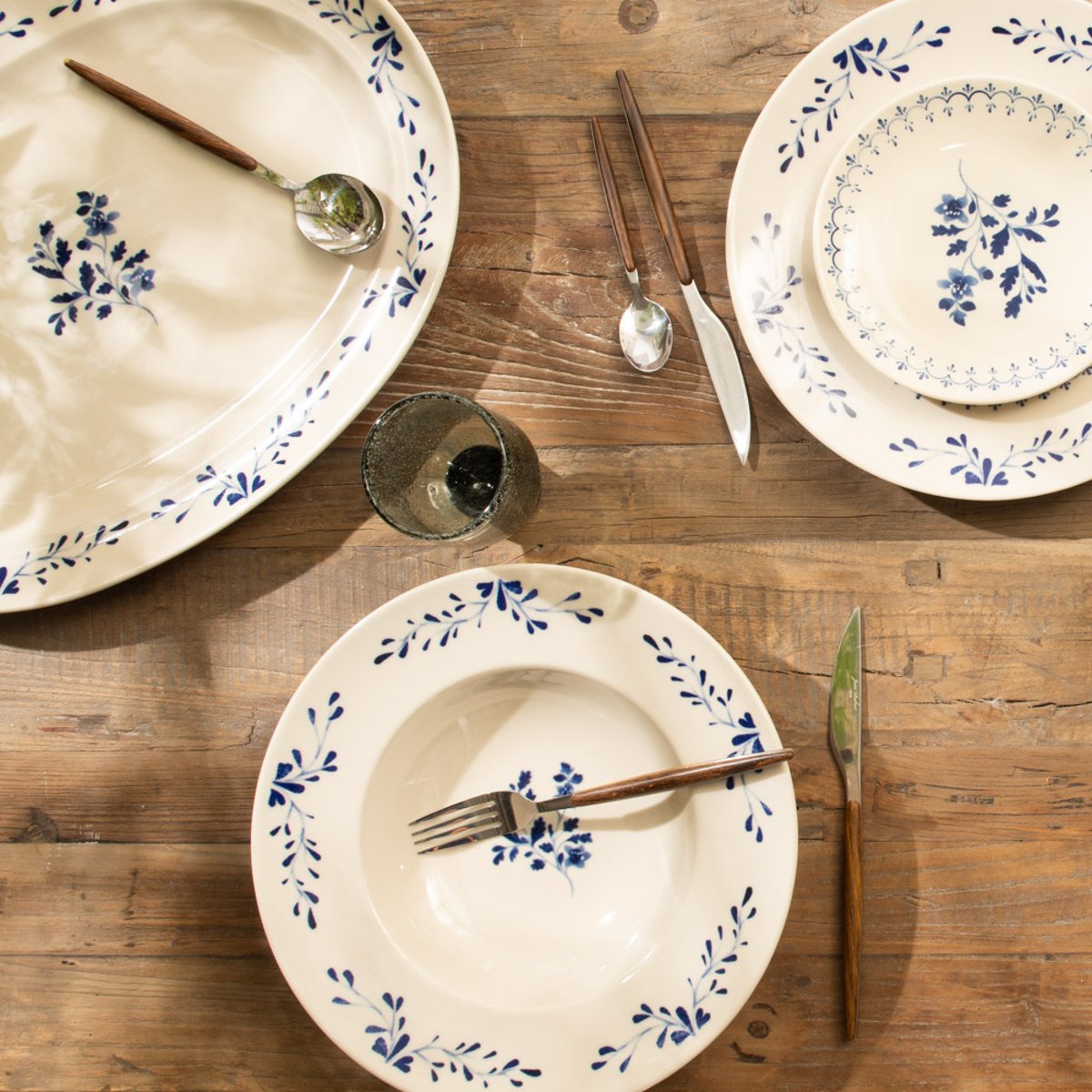Plat ovale Appoline 42x30 cm bleu, TABLE PASSION