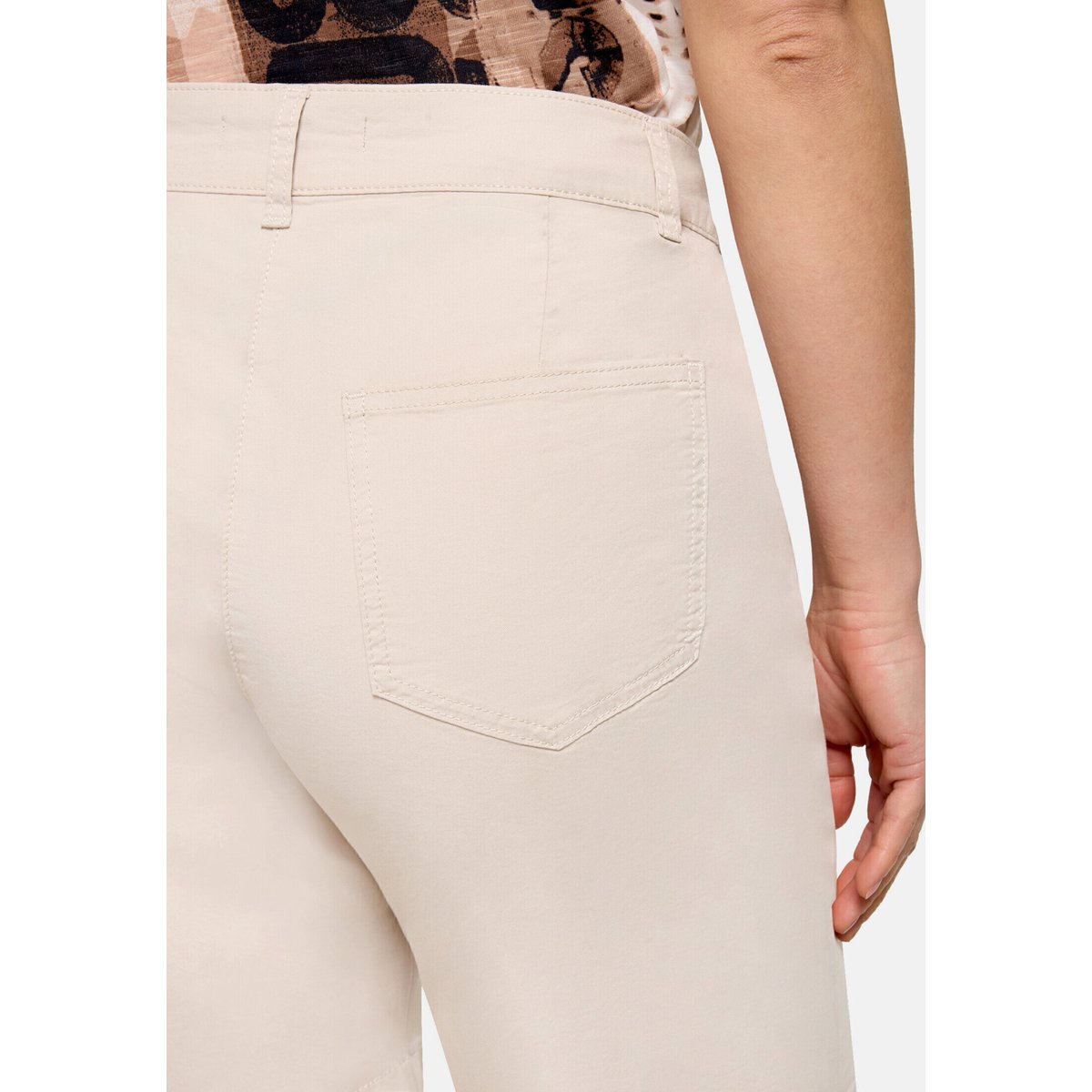 Pantalon d'été à poches extérieures gris, BETTY BARCLAY
