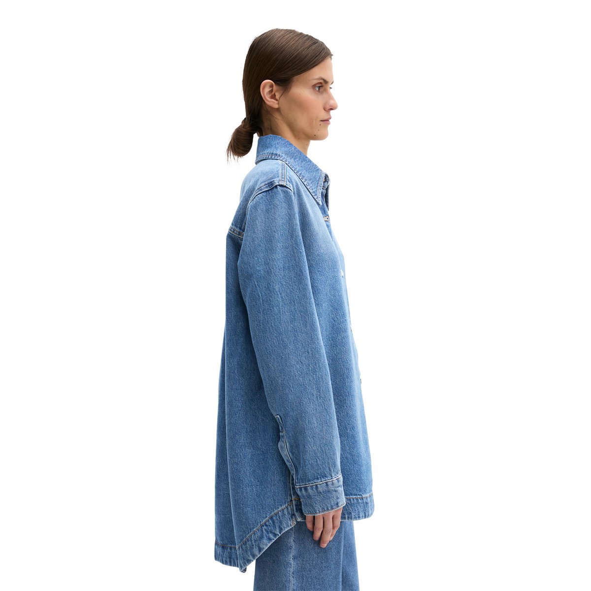 Blouse en jean relaxed en mélange TENCEL™ Lyocell bleu moyen, MARC O'POLO
