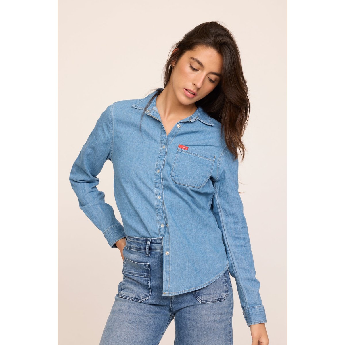Chemise manches longues coton regular DAMIRA bleu clair, LEE COOPER