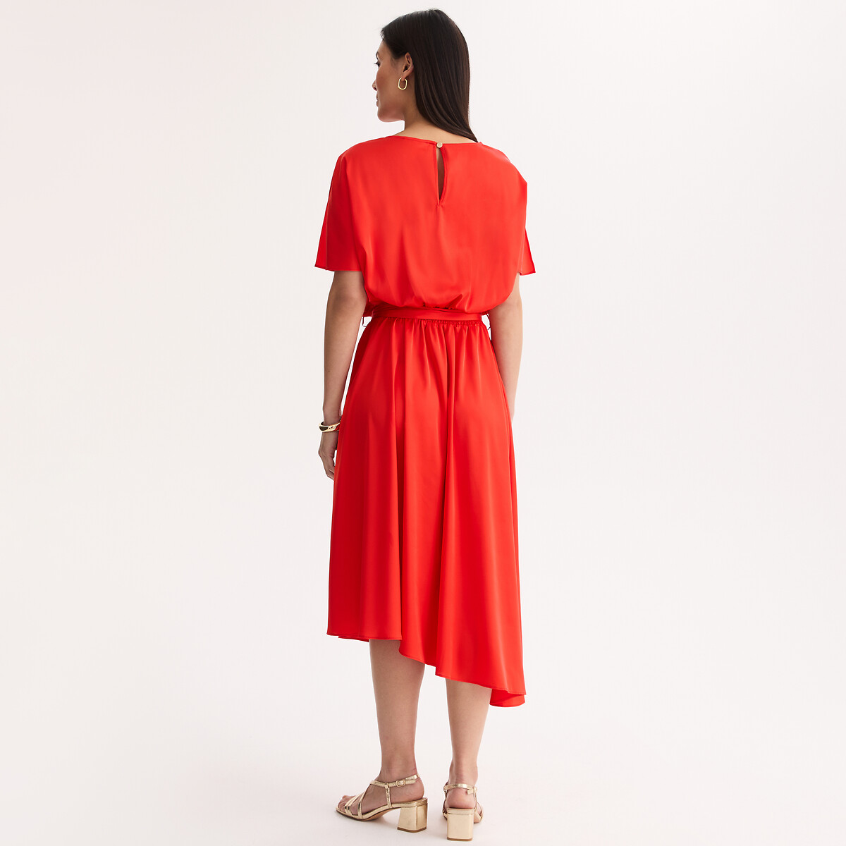 Robe longueur genou manches courtes en satin corail, ANNE WEYBURN