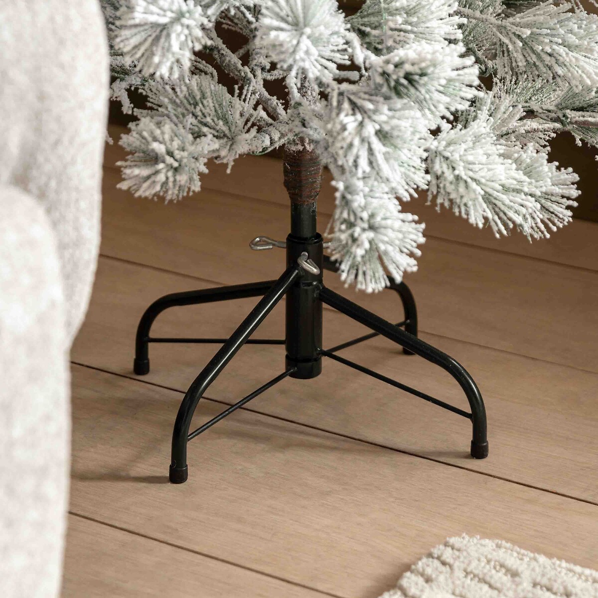 4ft Flocked Pine LED Christmas Tree green, ÉDITÉ