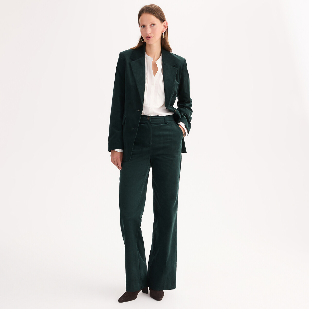 Blazer en velours côtelé, coupe droite, boutonné vert cèdre, ANNE WEYBURN