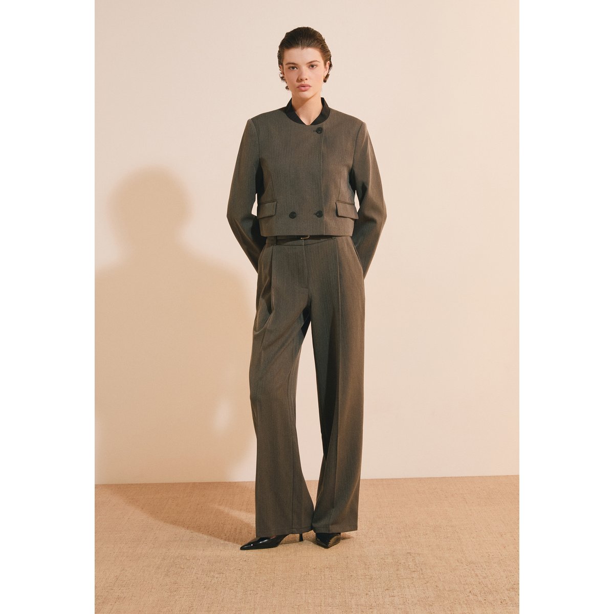 Veste courte avec détails boutons VALENTINA CHX gris, ETAM