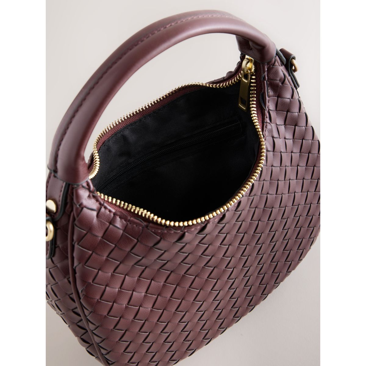 Sac à main en cuir tissé prune, NEXT